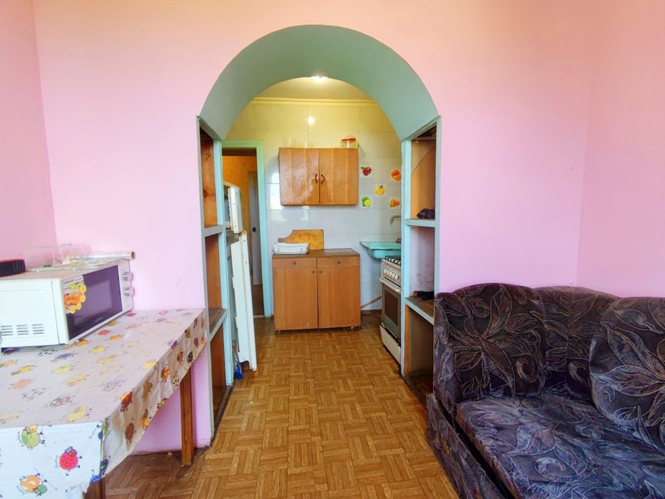 Продам 2х кімнатну квартиру в центрі міста