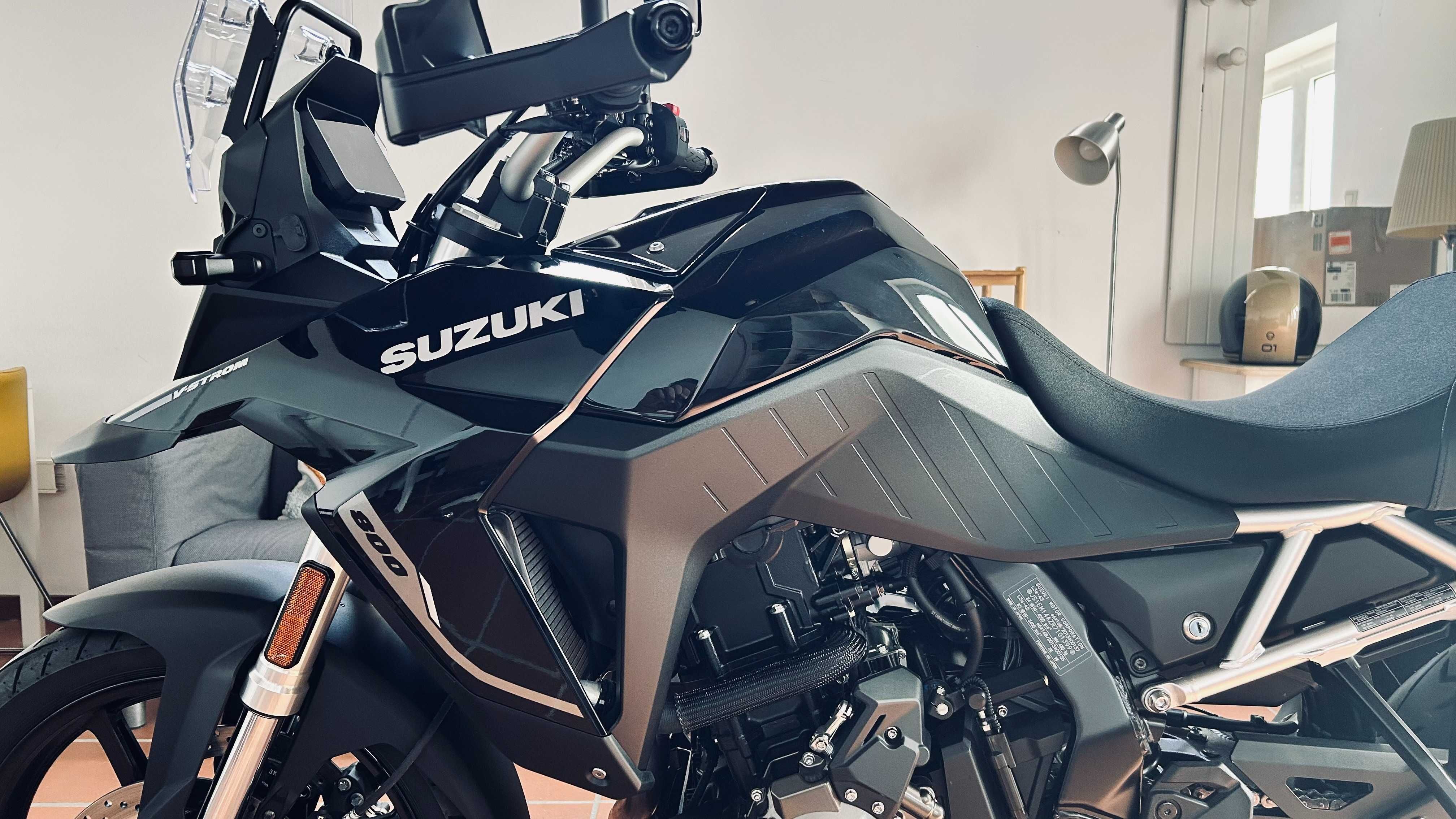 Suzuki V Strom 800