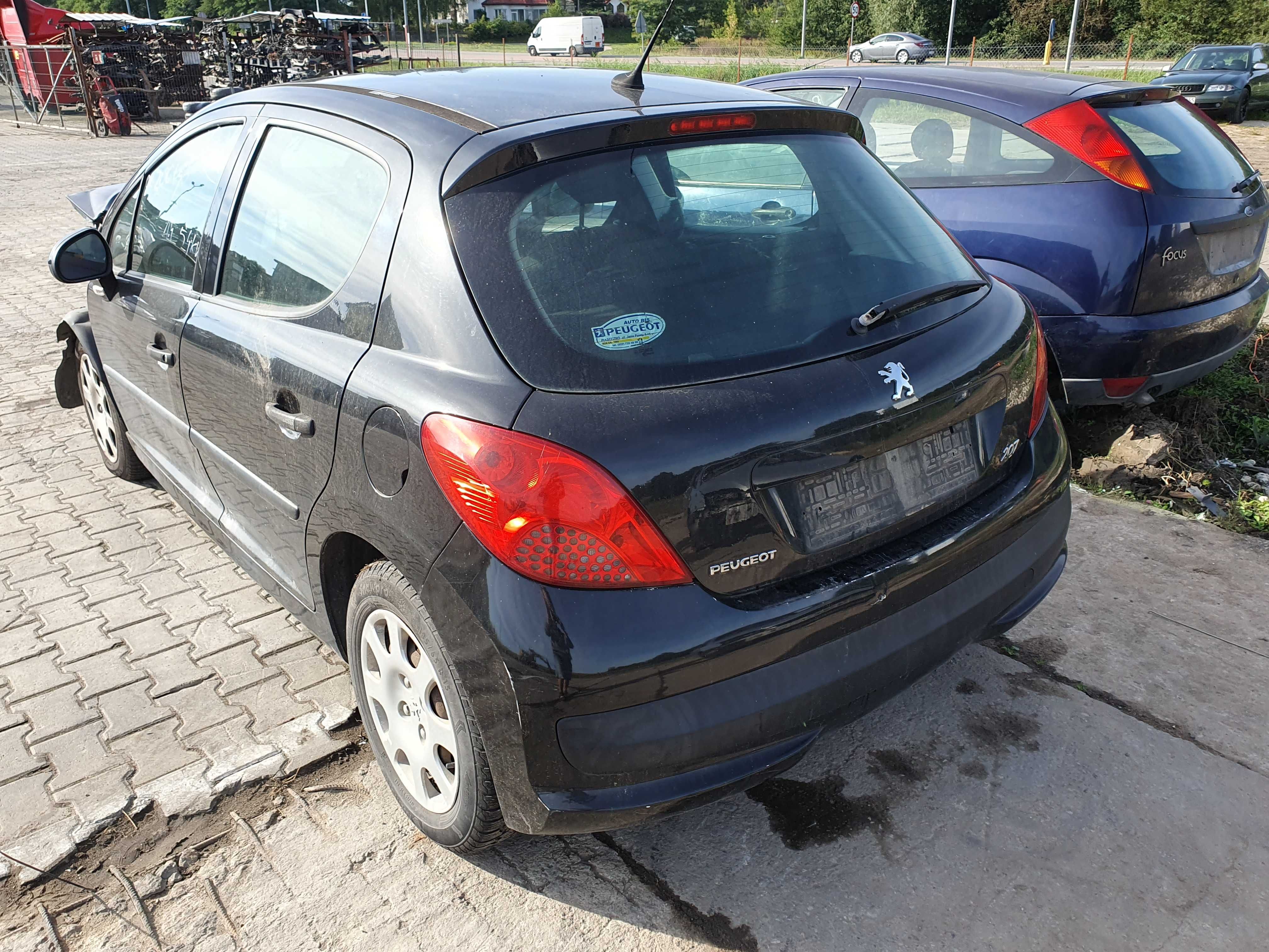 Klapa Bagażnika peugeot 207 EXLD 5d drzwi lampa części tapicerka