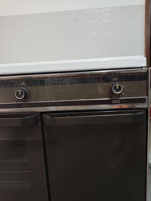 Fogão a gás com forno