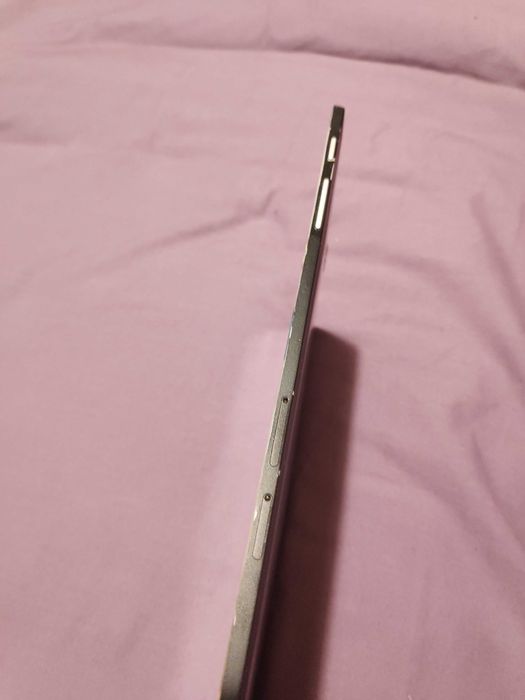 Планшет Samsung Galaxy Tab S2 WiFi+Sim 3/32GB 9.7'' SM-T815Y