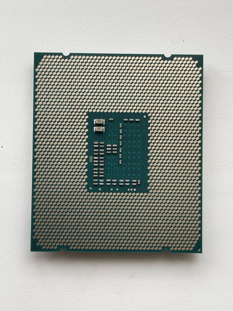 Процесор Intel Core I7