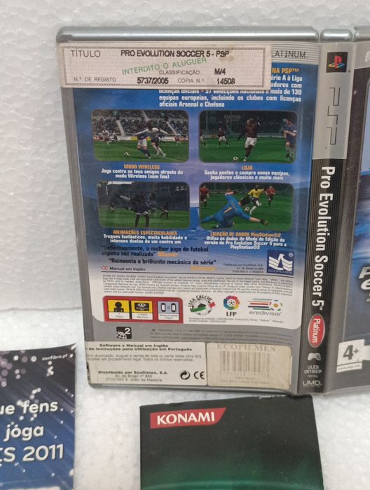 Conjunto de 2 Pro Evolution Soccer ( 5 + 2011 ) Sony PSP CIB
