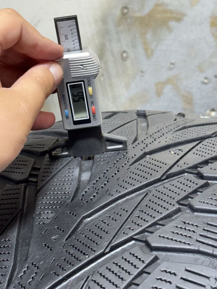 295/40 R21 Nokian Hakkapeliitta R2 SUV | Комплект | Зима | 2016 |