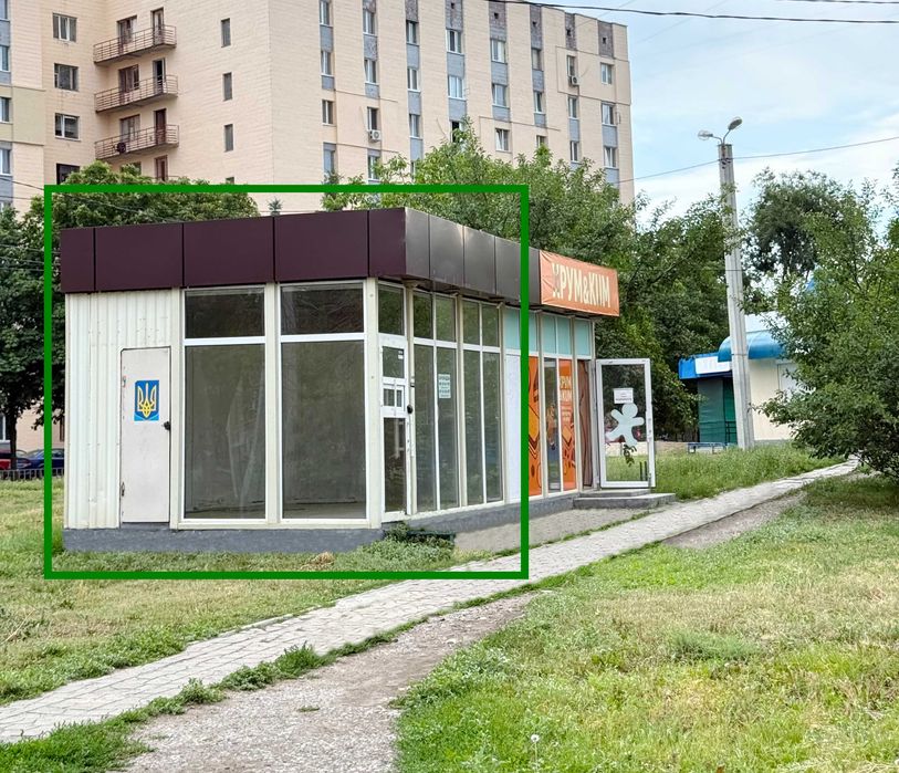 Оренда вул. Роганська зупинка 22 м2