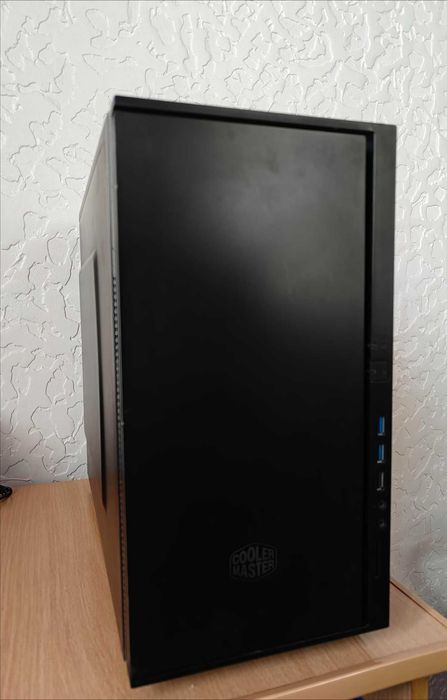 Готовий ПК Xeon 8 ядер+RX 570; SSD NVMe 256 GB, RAM 16GB, геймпад.