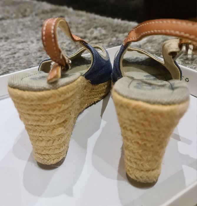 Sandálias Replay T.35