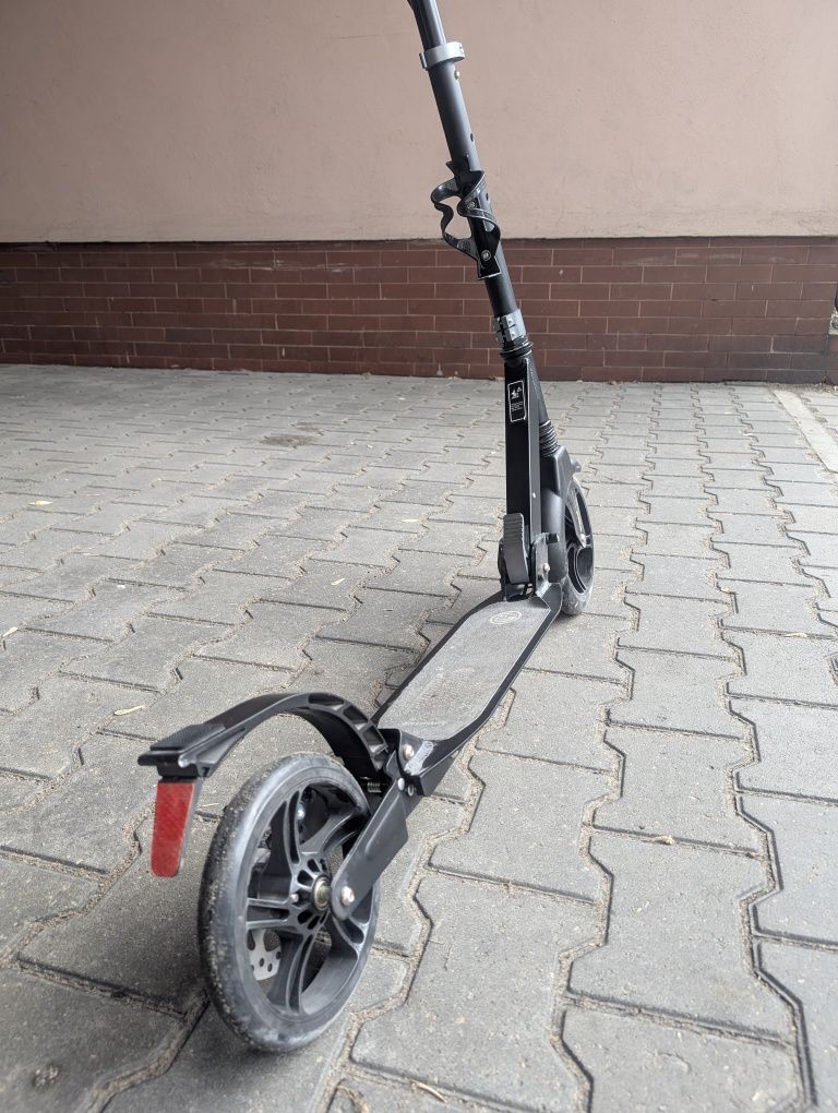 Tradycyjna hulajnoga miejska spokey artifact dla dorosłych i dzieci.