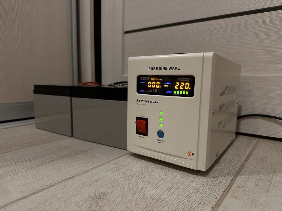Дбж інвертор Logic Power LPY-PSW-500VA+ (350w) з акумуляторами