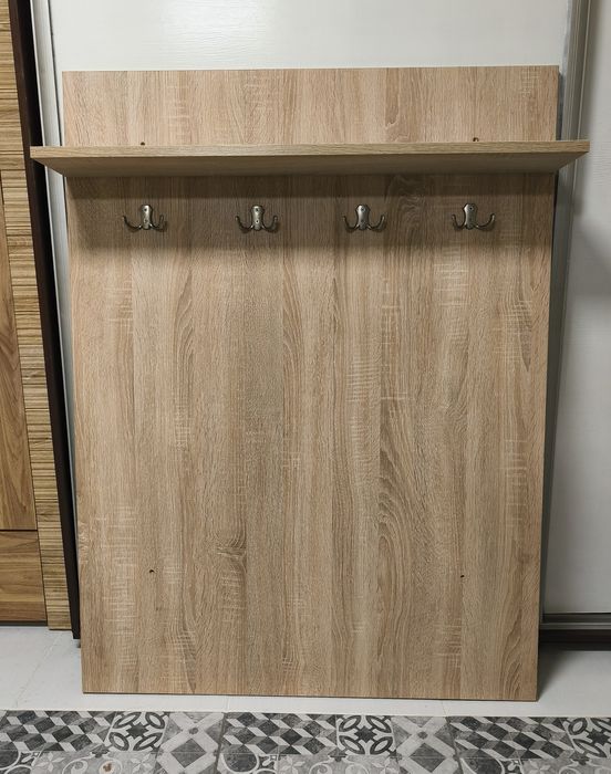 Przedpokój wieszak szafka lustro