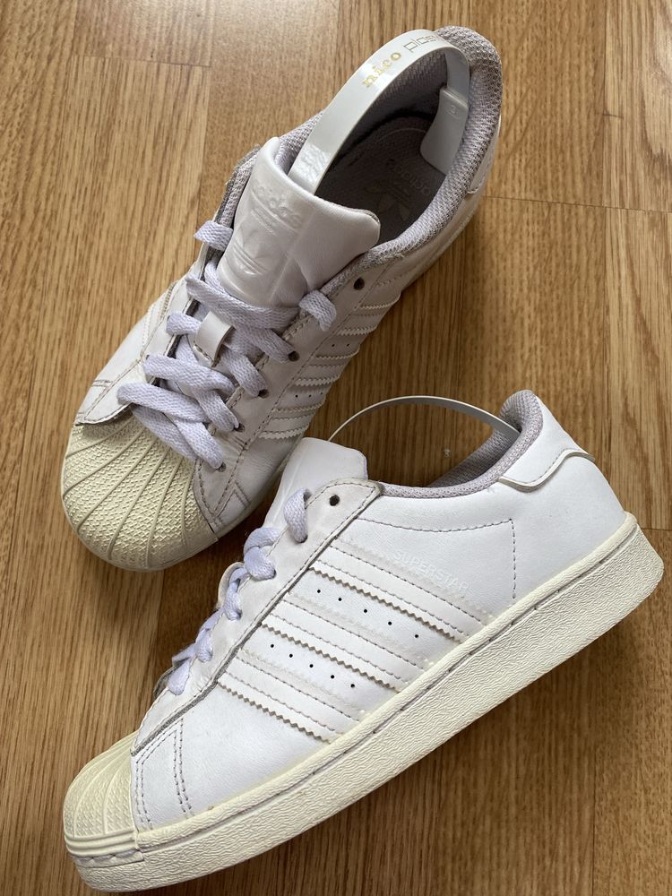 Кросівки adidas superstar 35