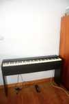 Piano digital Roland F-20