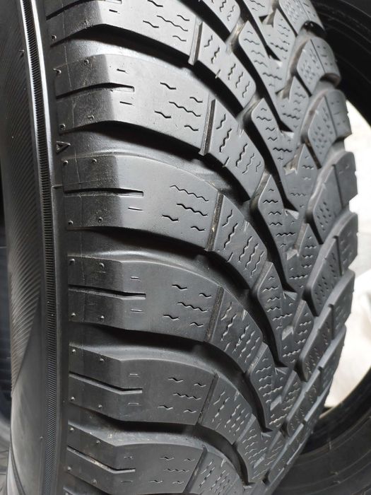 шини б у 215/70R16 зимові Dunlop Falken Nexen зима склад резини