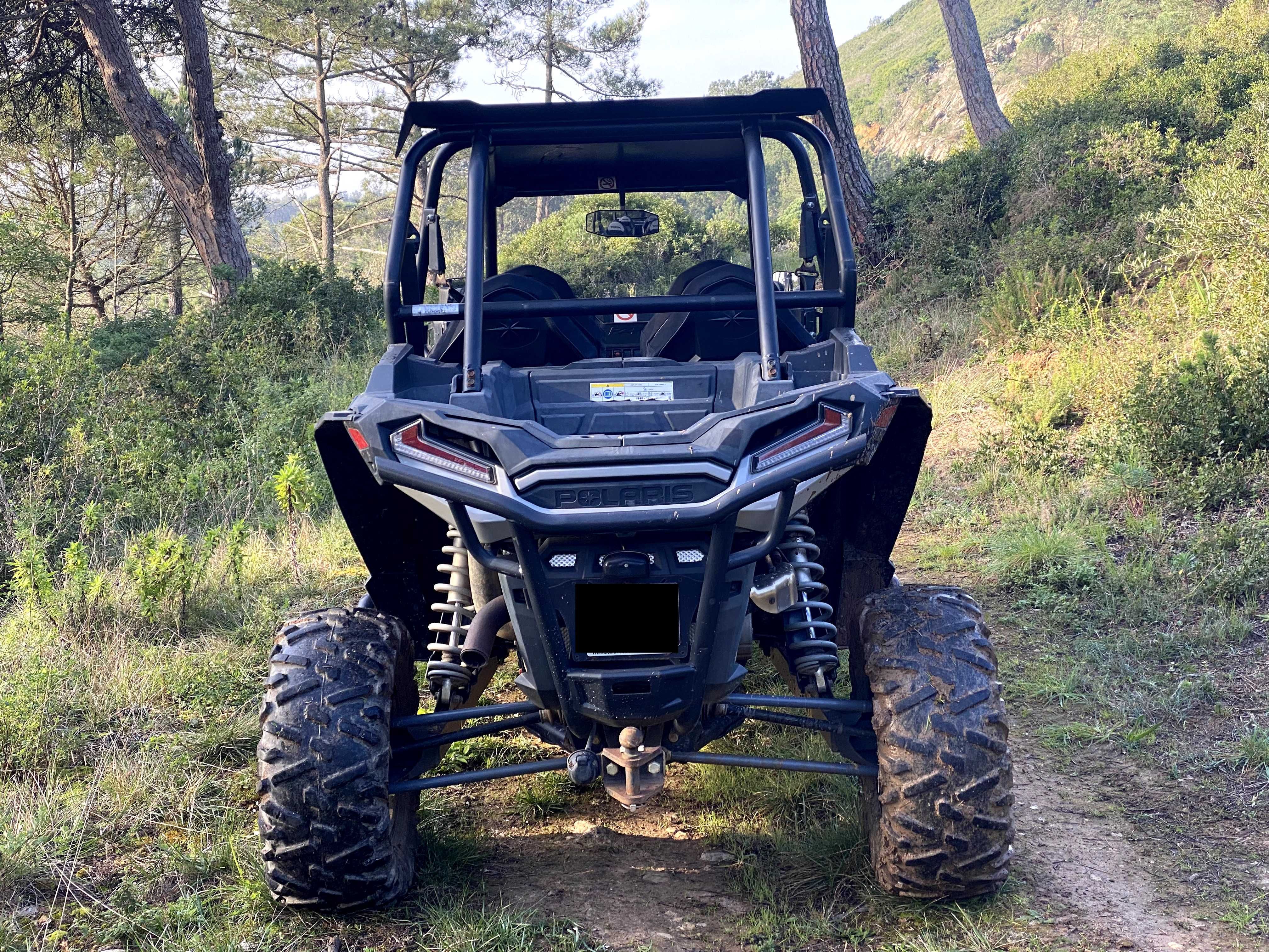 Polaris RZR 1000 XP 4