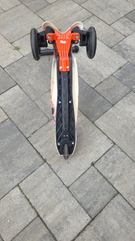 Hulajnoga Scooter MAXI ArtDeco świecące koła