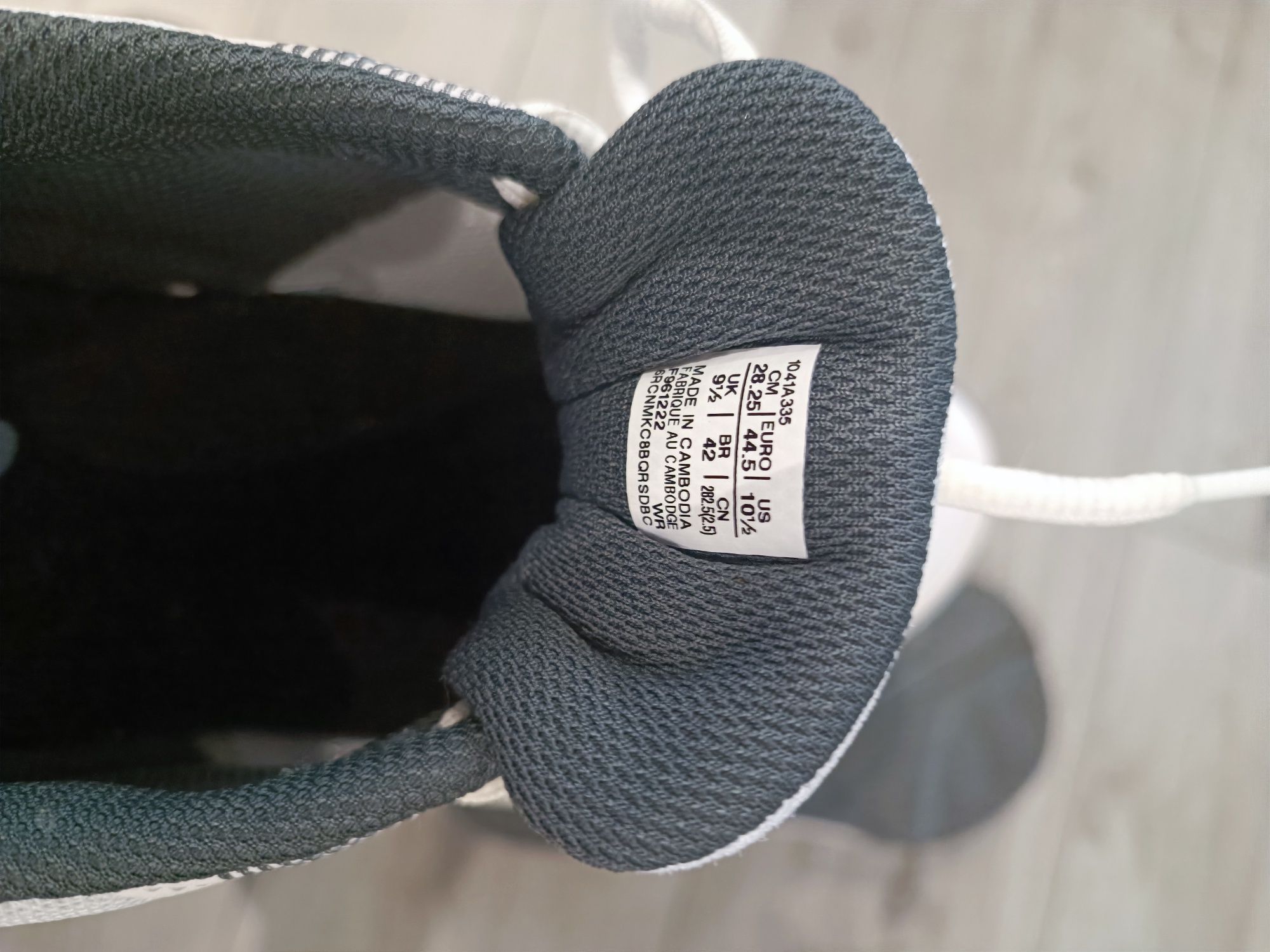 Buty Asics Court Slide 3, rozm. 44,5