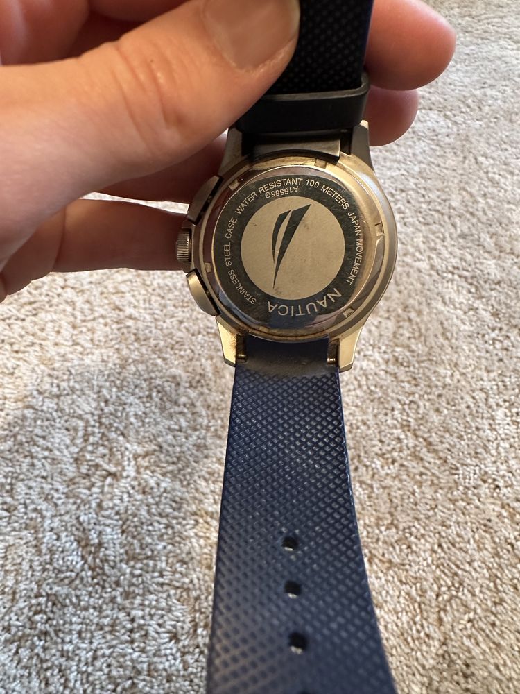 Zegarek Nautica z gumowym paskiem