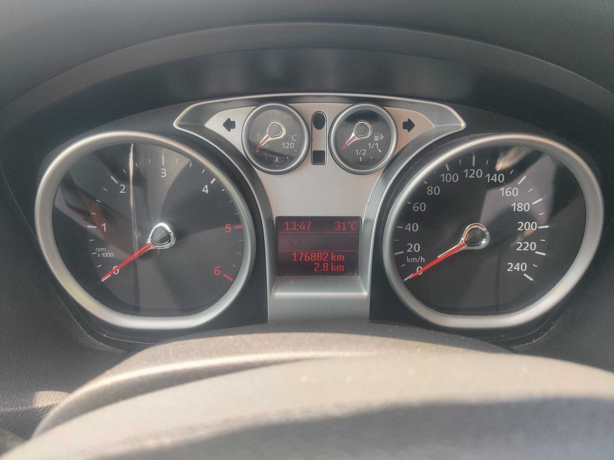 Ford Focus Branco em Excelentes Condições
