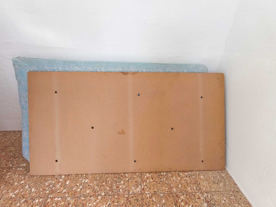 Cama de solteiro completa