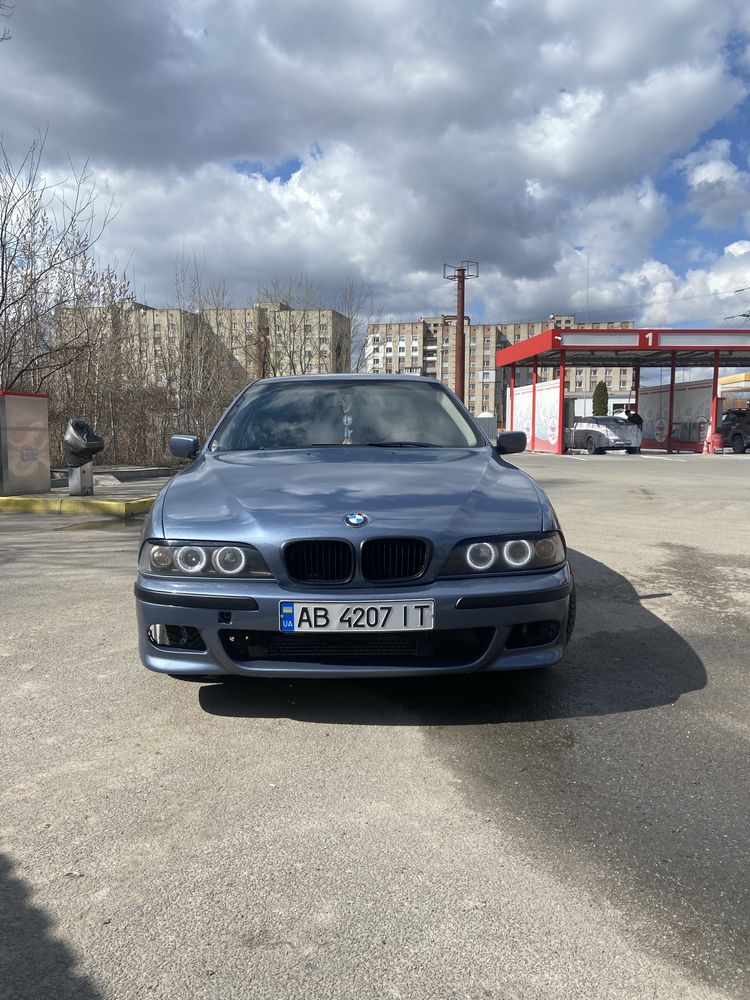 Bmw 5 e39 2000год 3.0td.