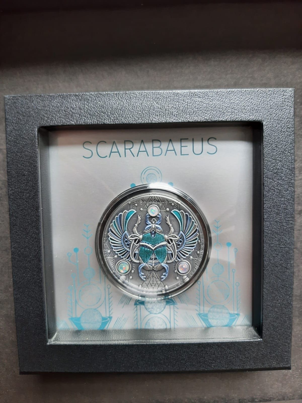 Skarabeusz Kryształowy 5$ moneta kolekcjonerska