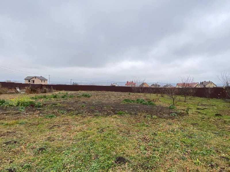 Продаж будинку у Грузевиці.