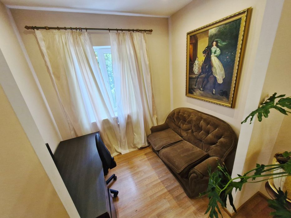 Продам шикарный дом с ремонтом на Клочко, Левый берег