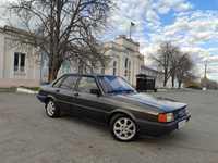 Audi 80 бензин карбюратор 1.8 1985