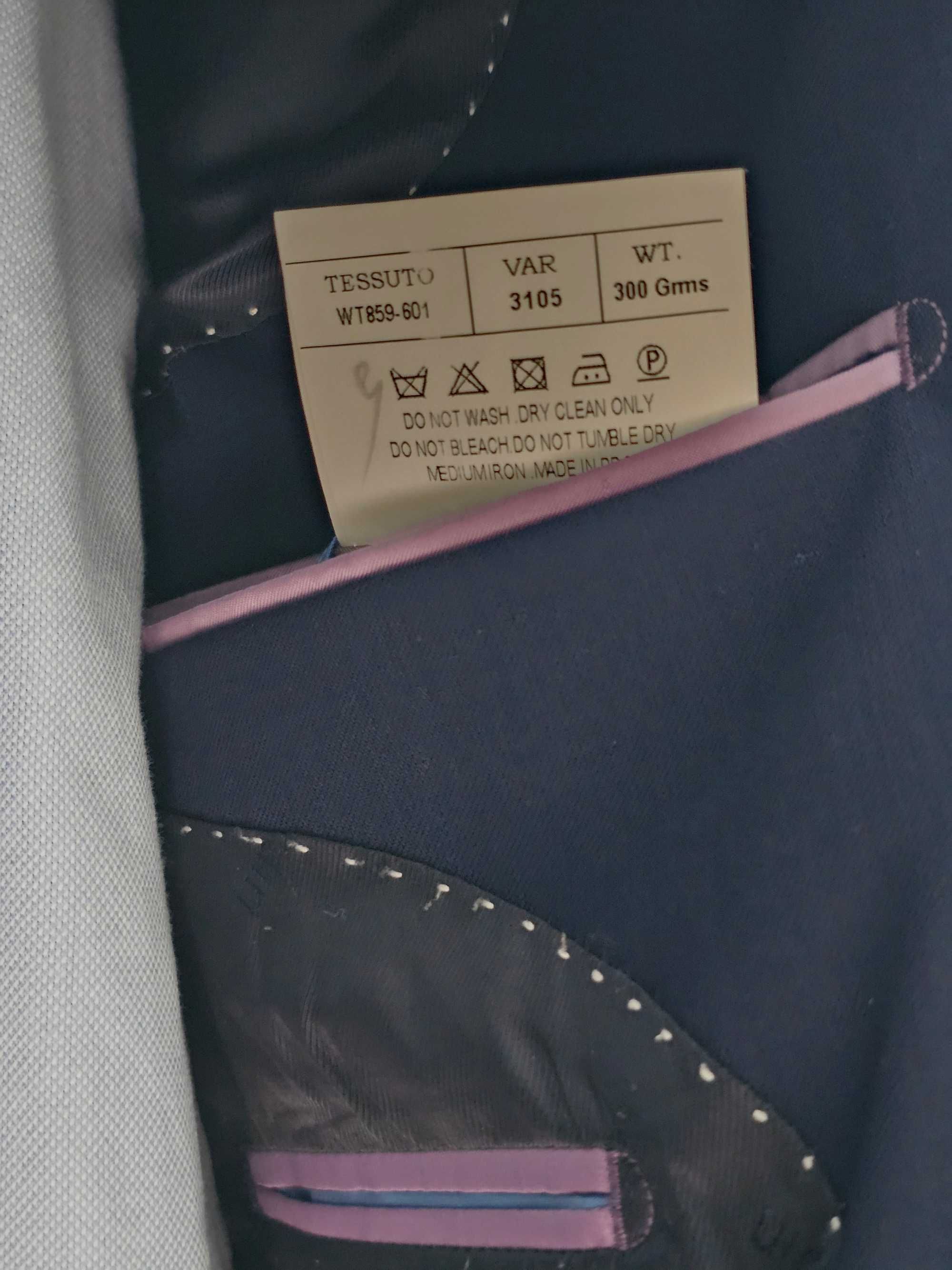 Продам чоловічий костюм Pierre Cardin