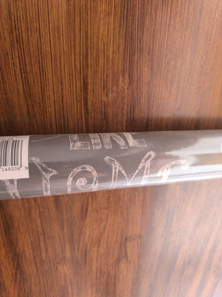 Papel de parede na embalagem