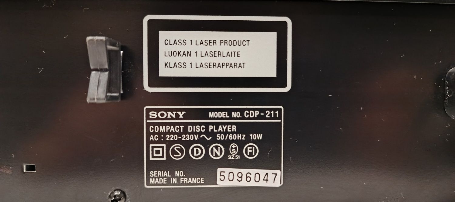 SONY CDP-211 odtwarzacz CD player.