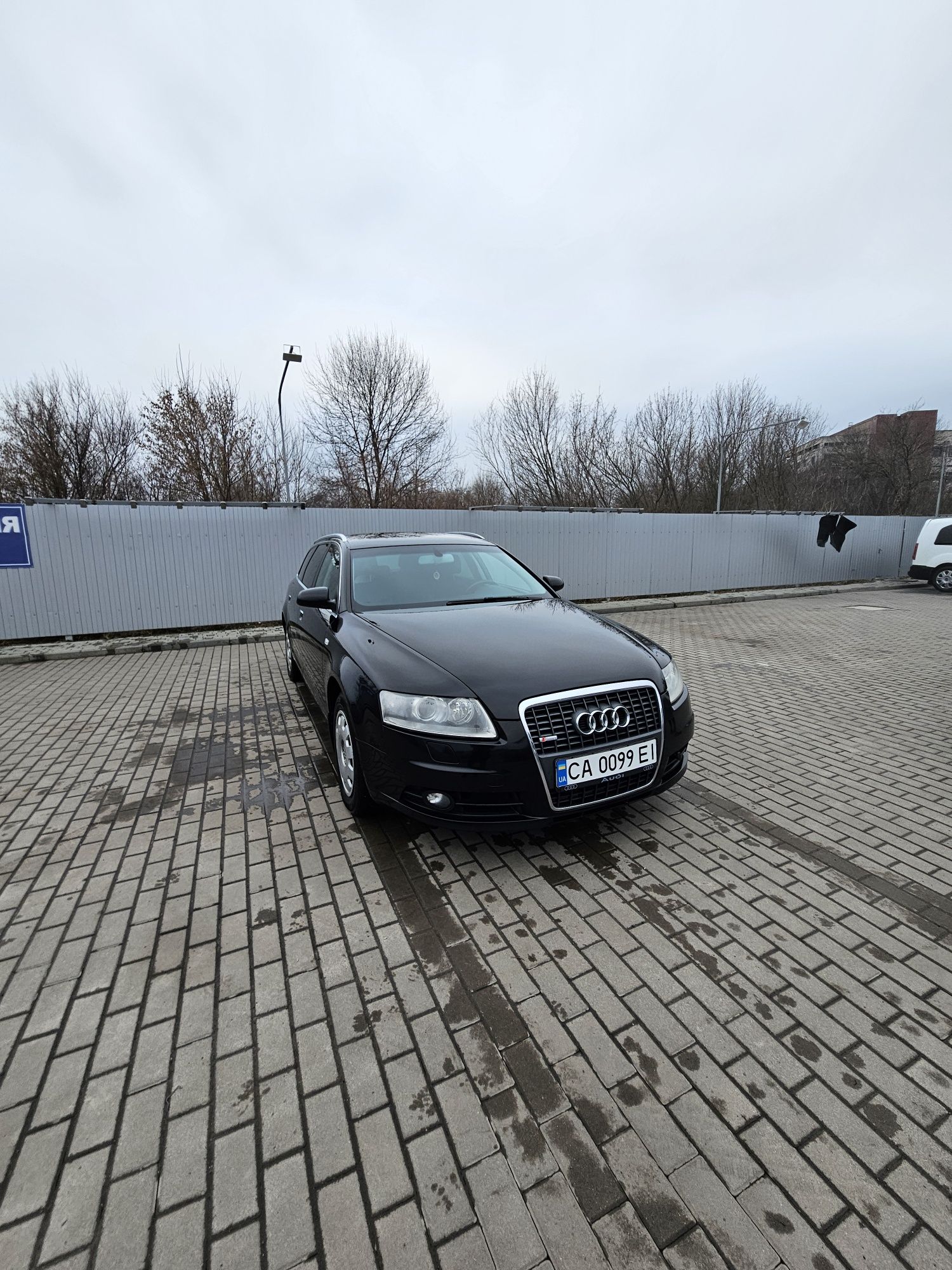 Продам AUDI A6 C6