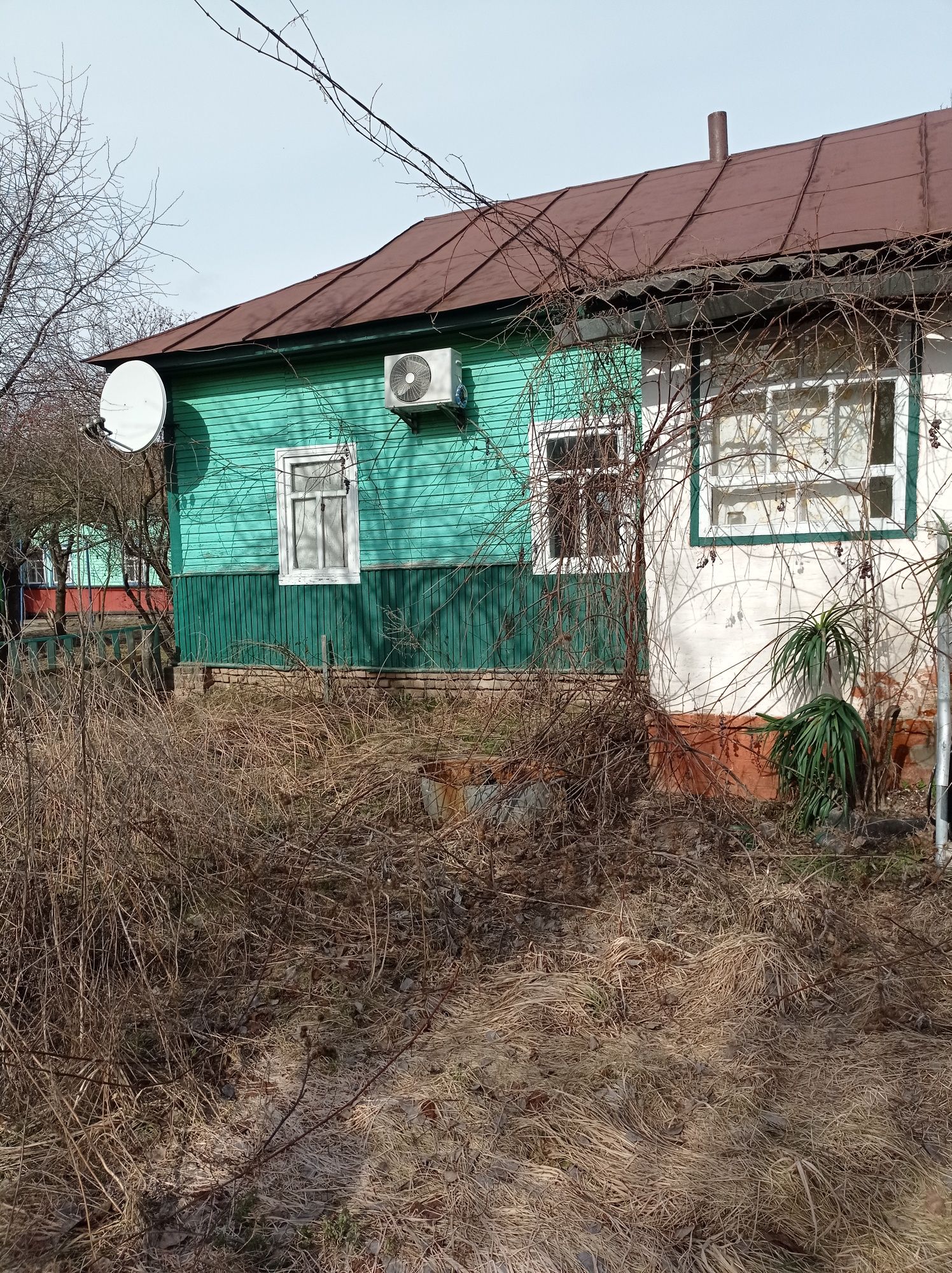 Маленький и аккуратный домик. РЕМОНТ, с.Скоренец. Трасса Чернигов-Киев