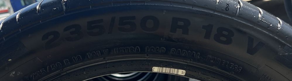 Шины б у 235/50R18 Continental