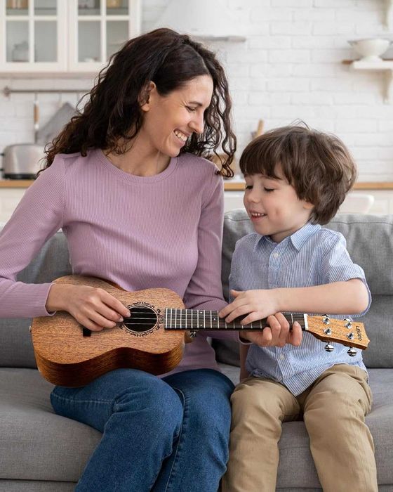 Lekato Ukulele 23 calowe profesjonalne koncertowe z pokrowcem