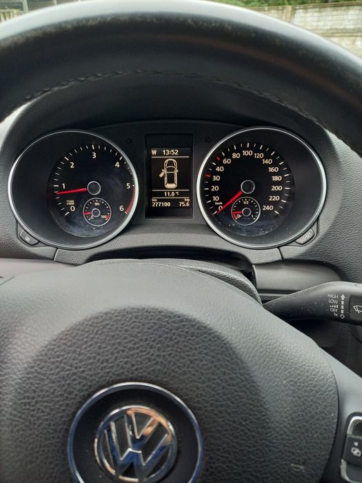Volkswagen Golf 1.6 tdi Bogate wyposażenie sprowadzony