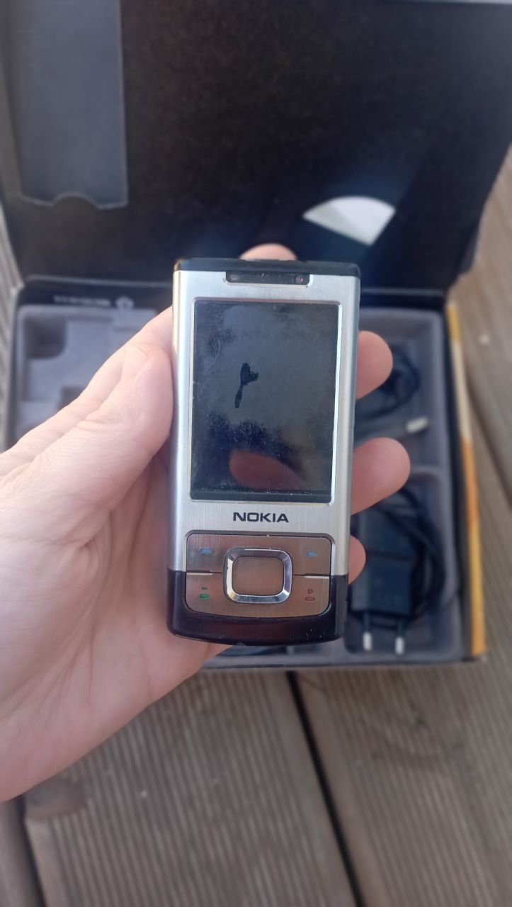 NOKIA 6500 Slide