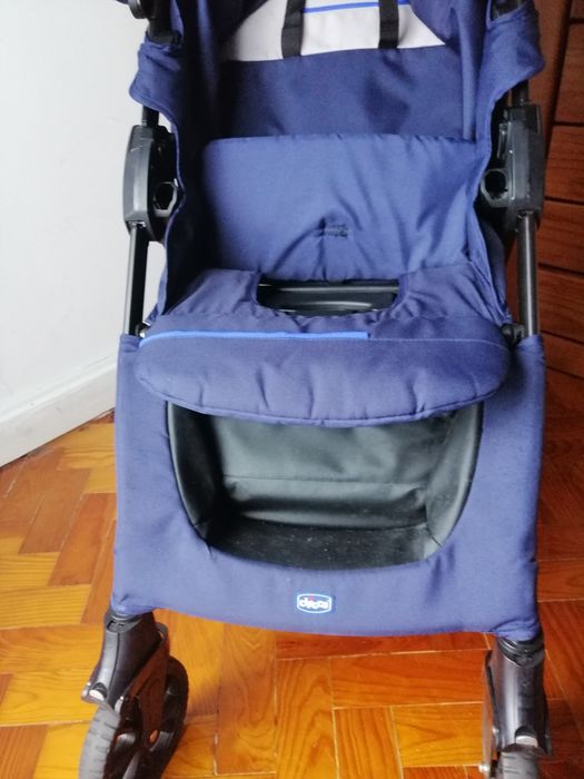 Carrinho de bebé chicco usado 4 vezes