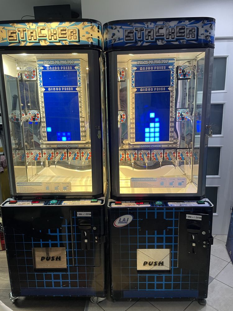 Stacker zarobkowy automat