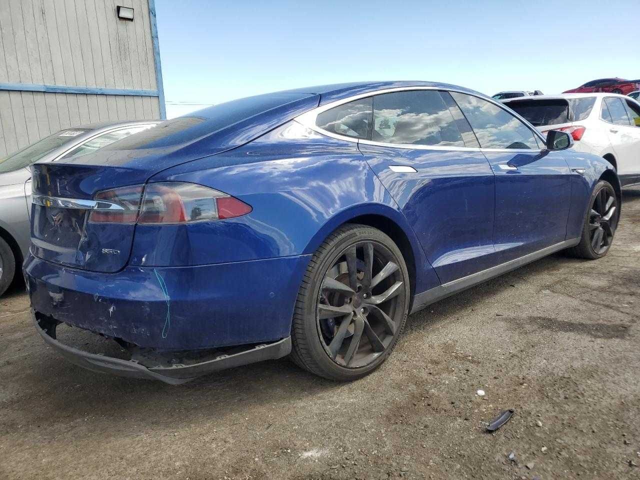 2015 Tesla  Model S
