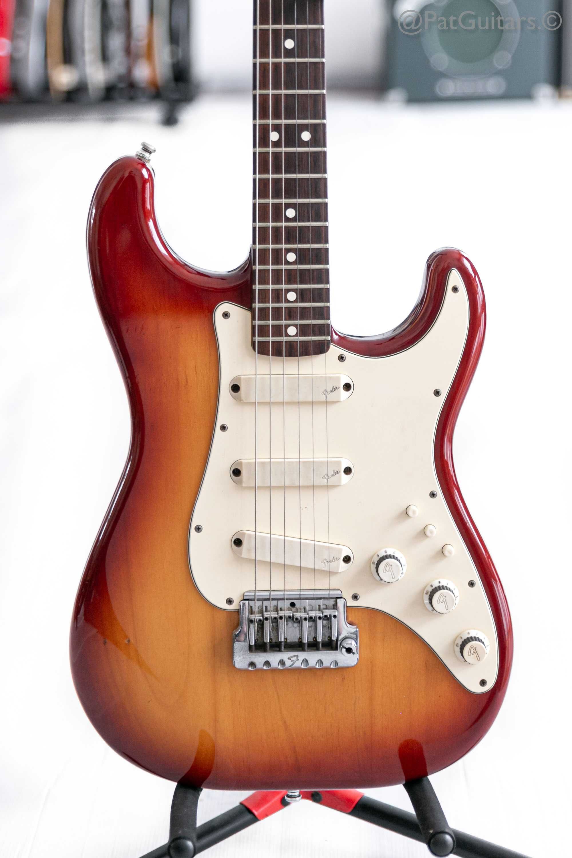 1983 Fender Elite Stratocaster in Sienna Sunburst