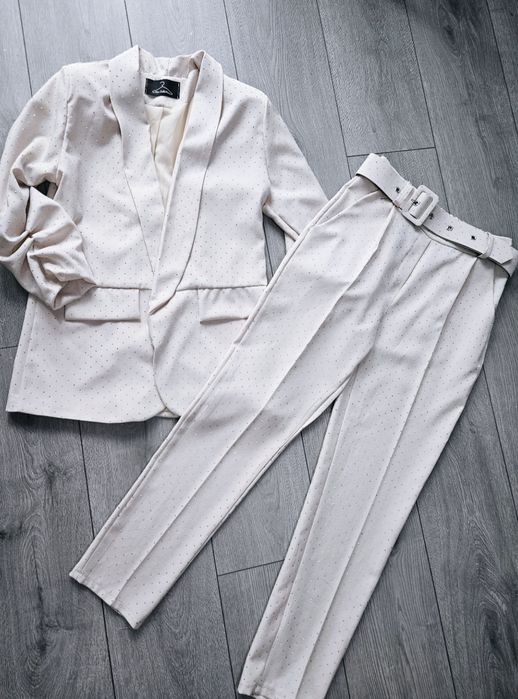 Garnitur kryształki zdobiony błyszczący imprezowy sylwestrowy