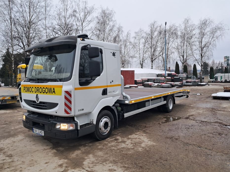 Laweta pomoc drogowa blokada mostu Renault medium  220  man mercedes