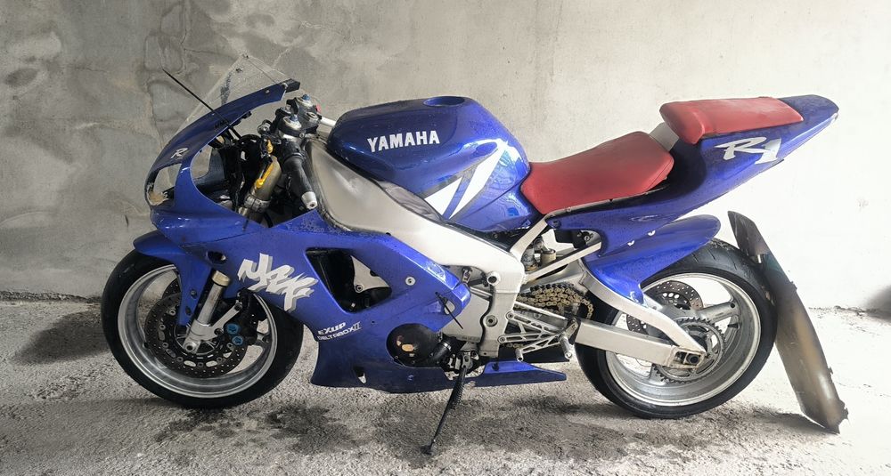 Honda nsr 125 hornet 600 R1 tzr xt