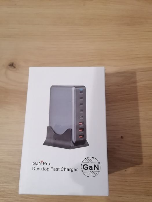Szybka ładowarka Gan Pro Desktop Fast Charge nowa