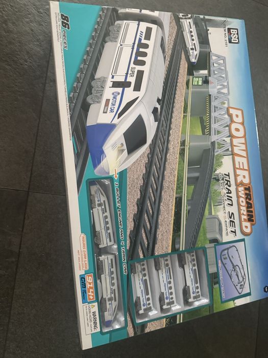 Kolejka elektryczna 9m nowa