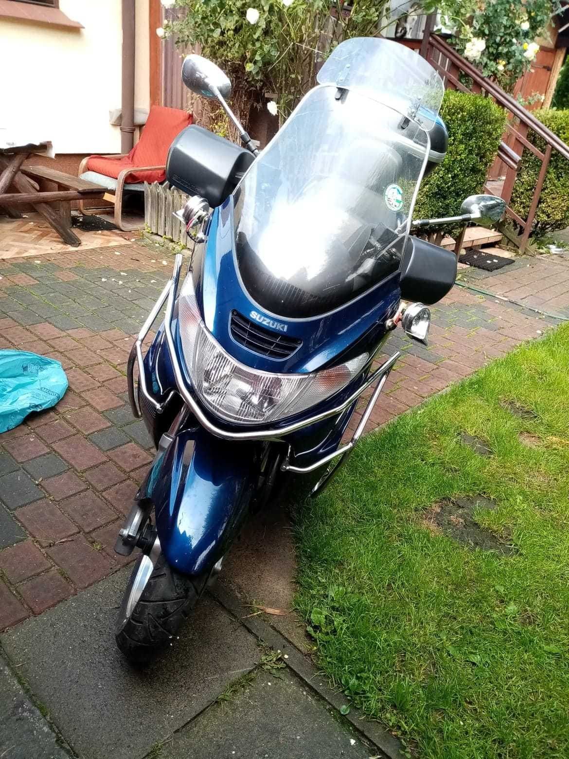 Suzuki Burgman 400