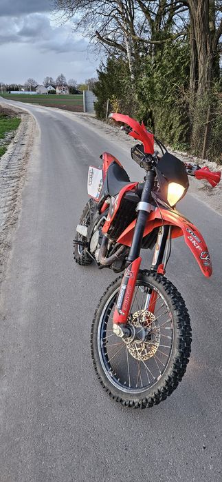 Sprzedam beta 525 rfs 2008