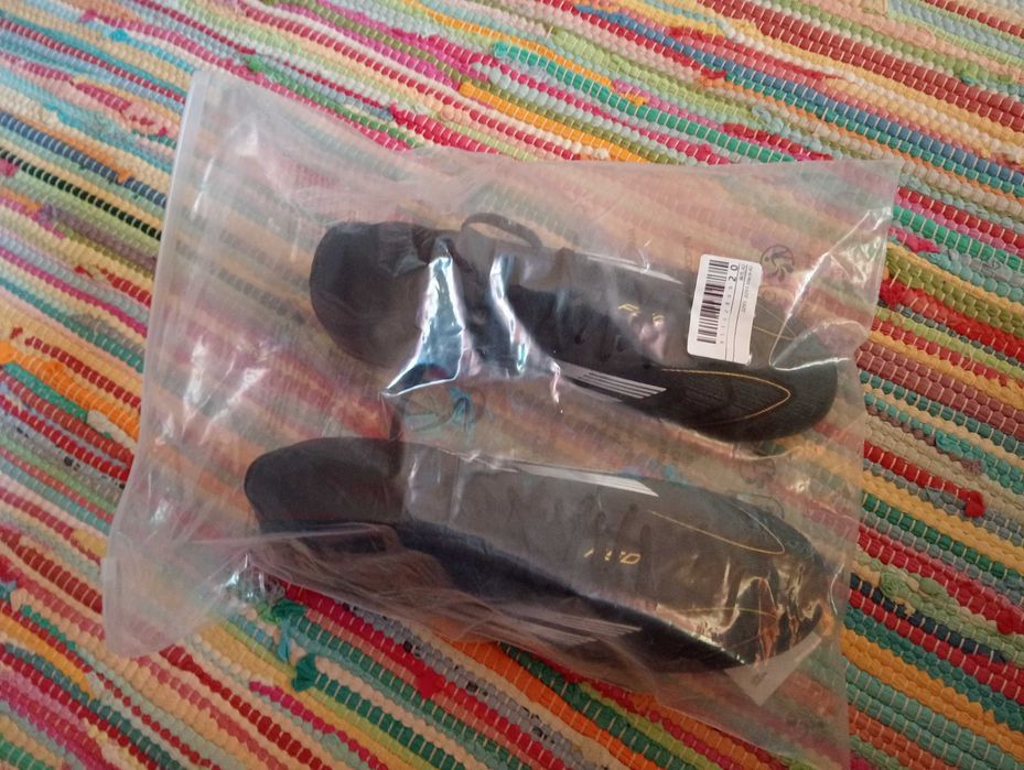 Botas Futebol F50 (Novas)