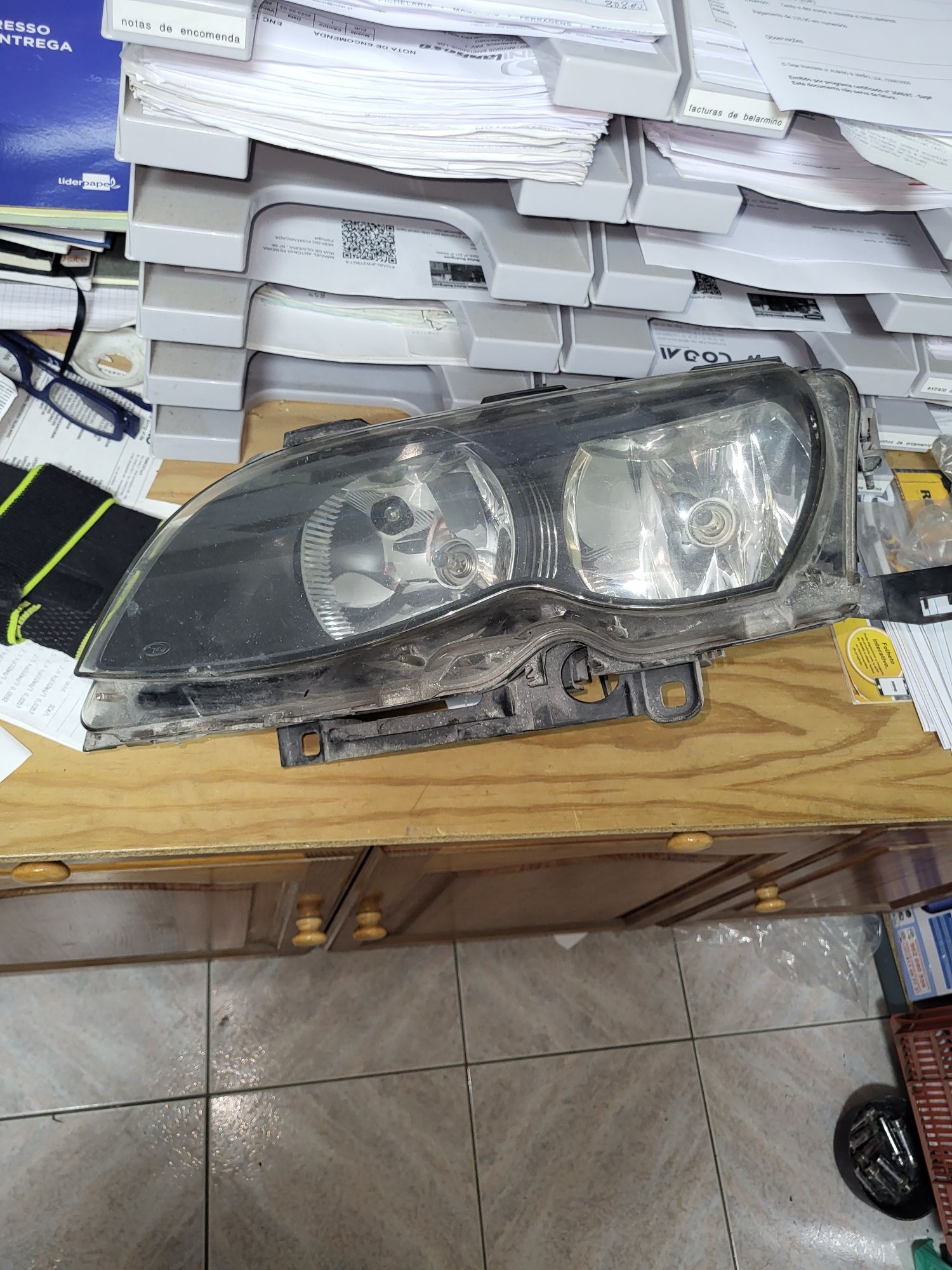 Faróis e46 fase 2